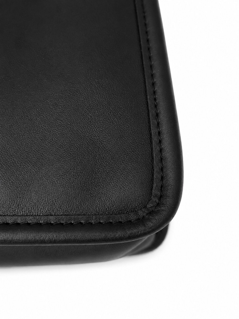 *****SOLD***** Coach Black Leather Turnlock Satchel - Picture 13 of 16